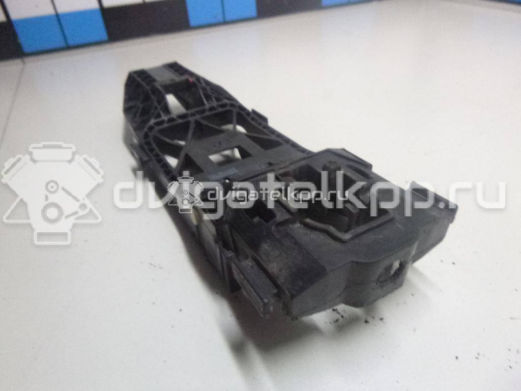 Фото Кронштейн ручки  5N0839885H для seat Alhambra {forloop.counter}}