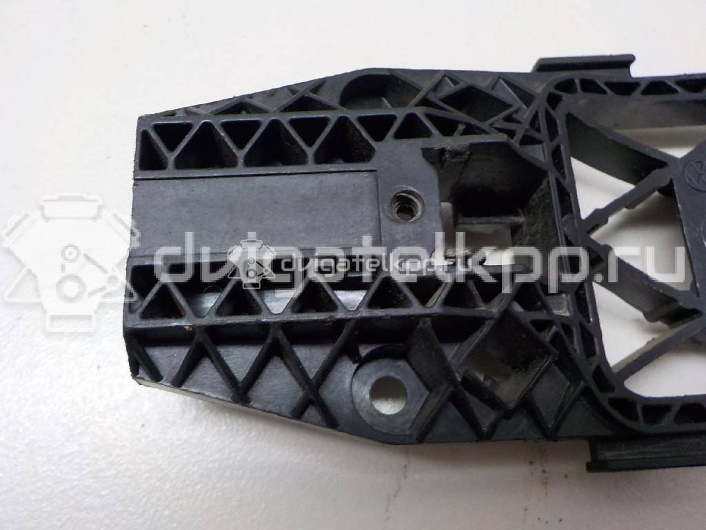 Фото Кронштейн ручки  5N0839885H для seat Alhambra {forloop.counter}}