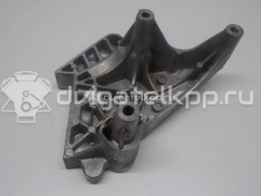 Фото Кронштейн опоры двигателя  06f199207q для audi A3 [8P1] {forloop.counter}}
