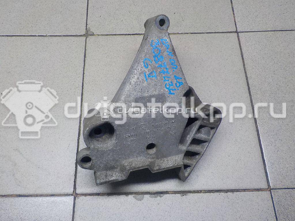 Фото Кронштейн опоры двигателя  06F199207Q для seat Altea {forloop.counter}}