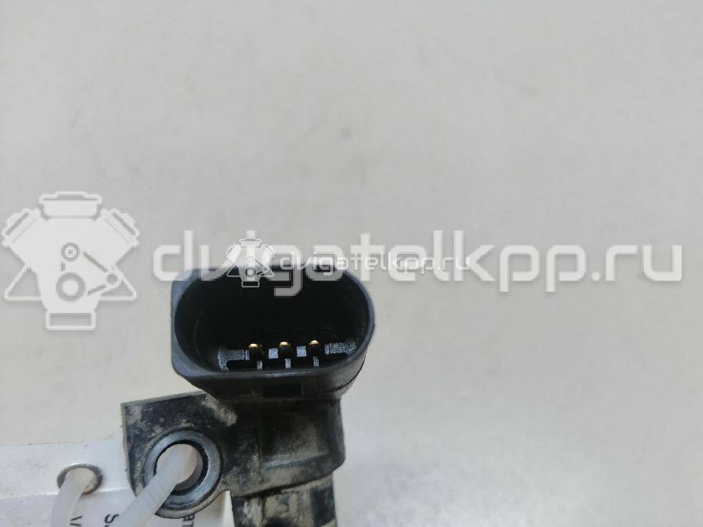 Фото Датчик положения коленвала  03D906433A для Seat Ibiza / Cordoba / Toledo {forloop.counter}}