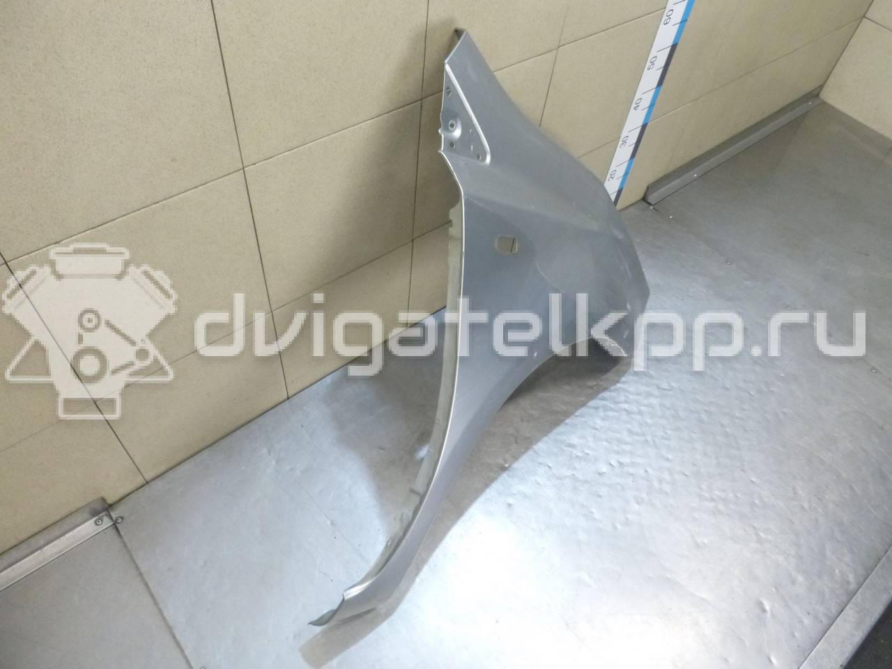 Фото Крыло переднее правое  F31009U0M0 для Nissan Note {forloop.counter}}