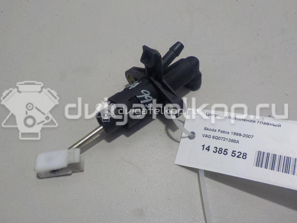 Фото Цилиндр сцепления главный  6Q0721388A для Seat Ibiza / Cordoba / Leon / Toledo {forloop.counter}}