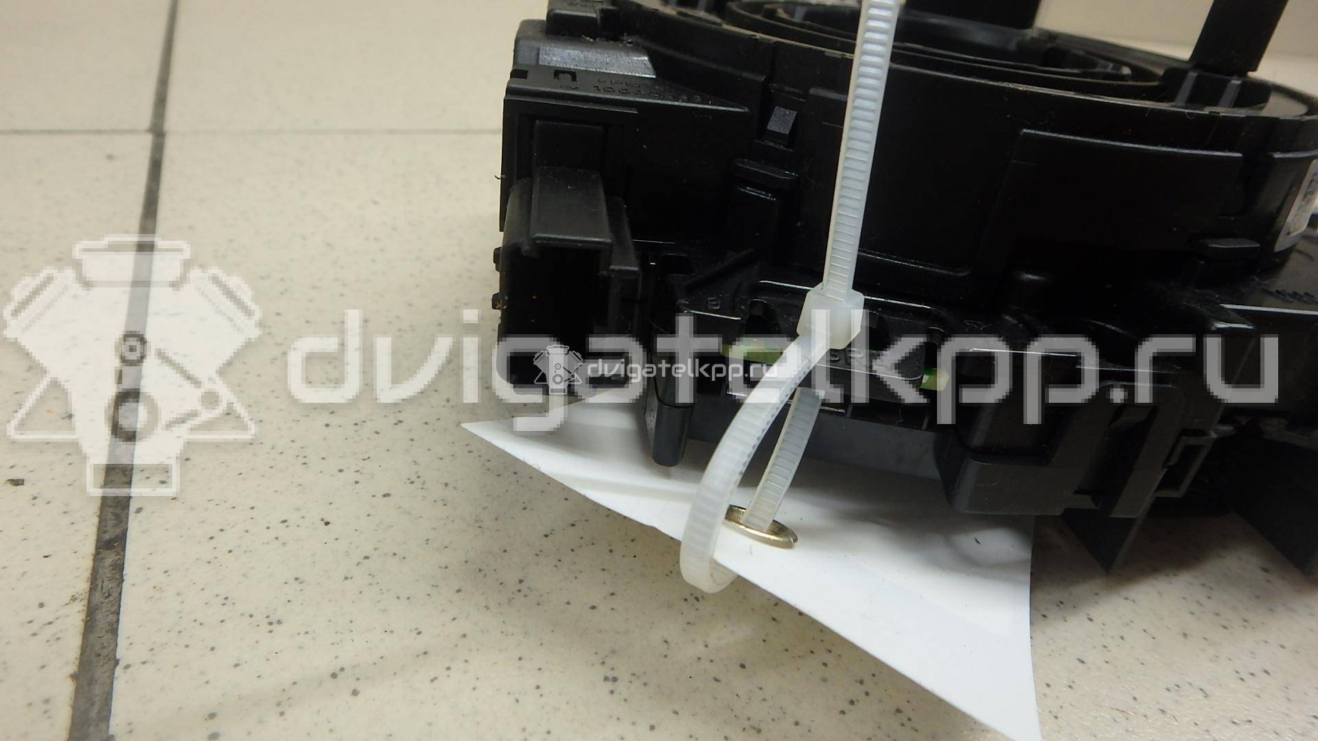 Фото Механизм подрулевой для SRS (ленточный)  5Q0953549E для seat Leon (5F) {forloop.counter}}