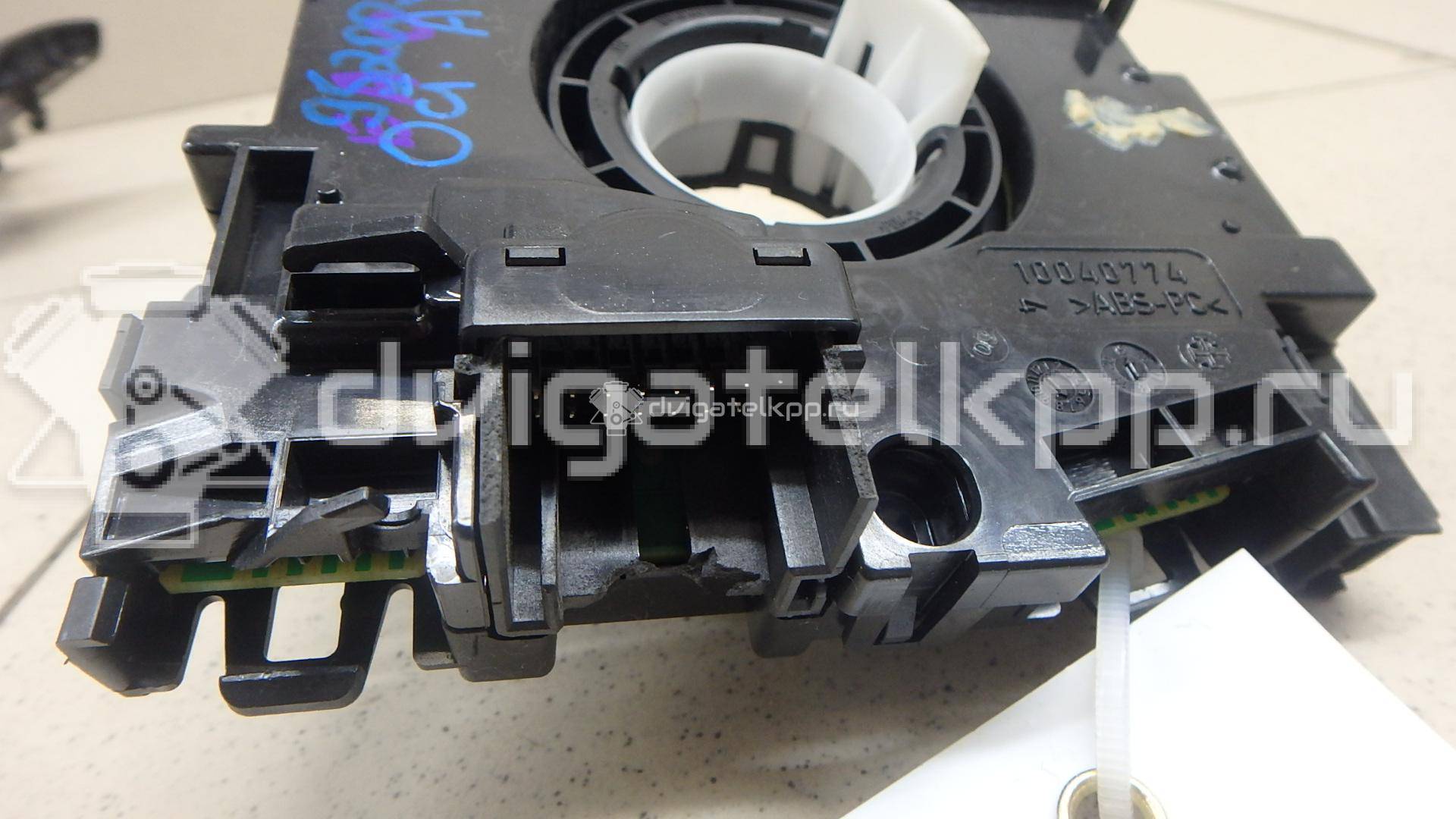 Фото Механизм подрулевой для SRS (ленточный)  5Q0953549E для seat Leon (5F) {forloop.counter}}