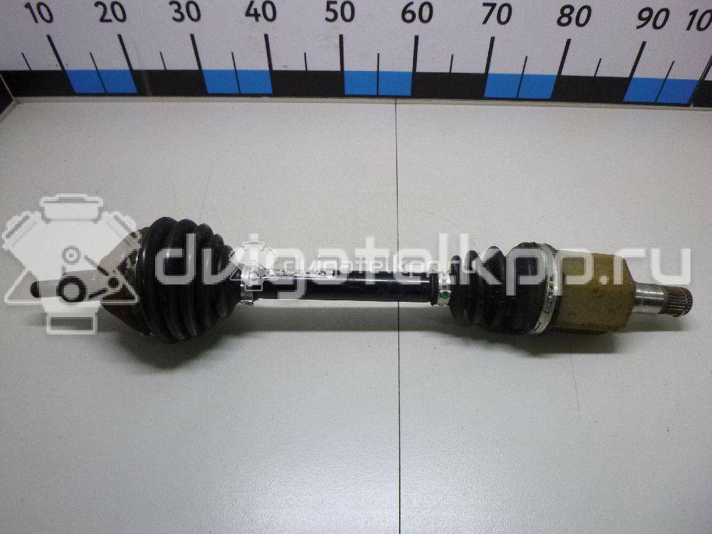 Фото Полуось передняя левая  6R0407763F для seat Toledo III {forloop.counter}}