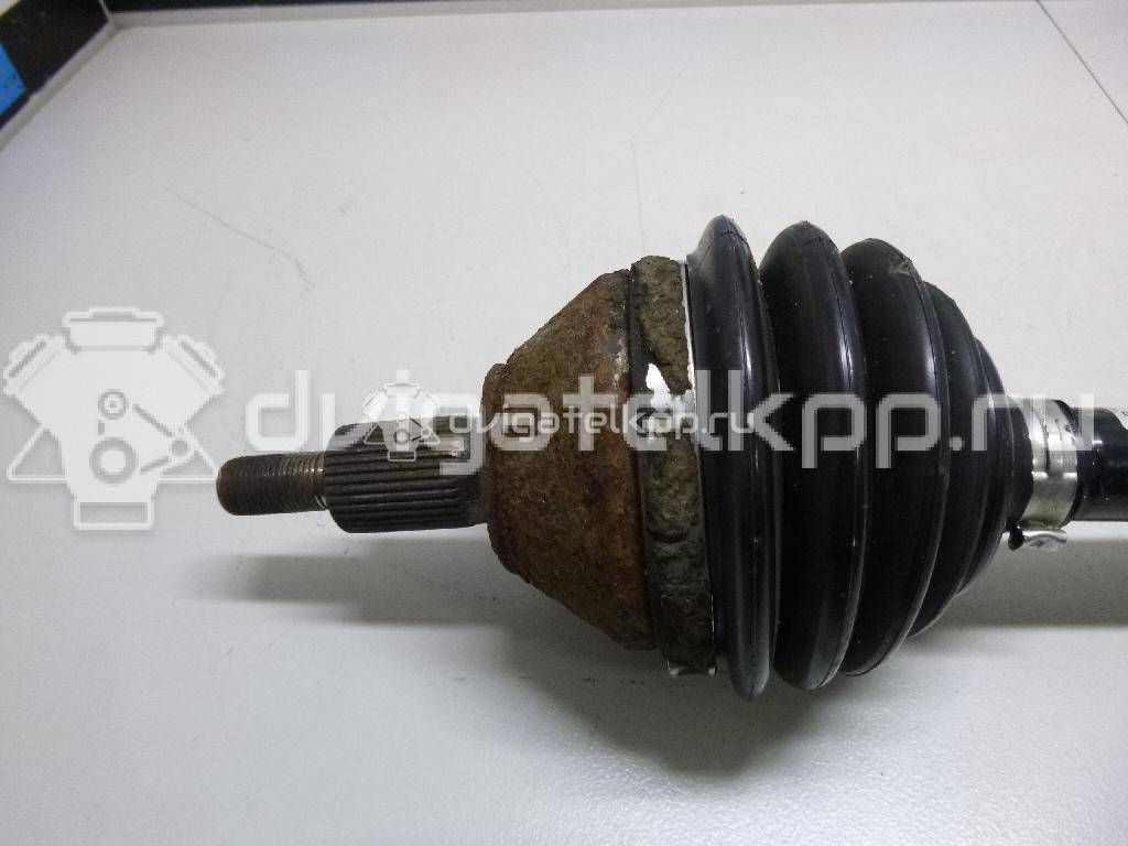 Фото Полуось передняя левая  6R0407763F для seat Toledo III {forloop.counter}}