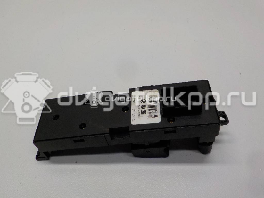 Фото Блок управления стеклоподъемниками  1J3959857A для Skoda Fabia / Octavia {forloop.counter}}