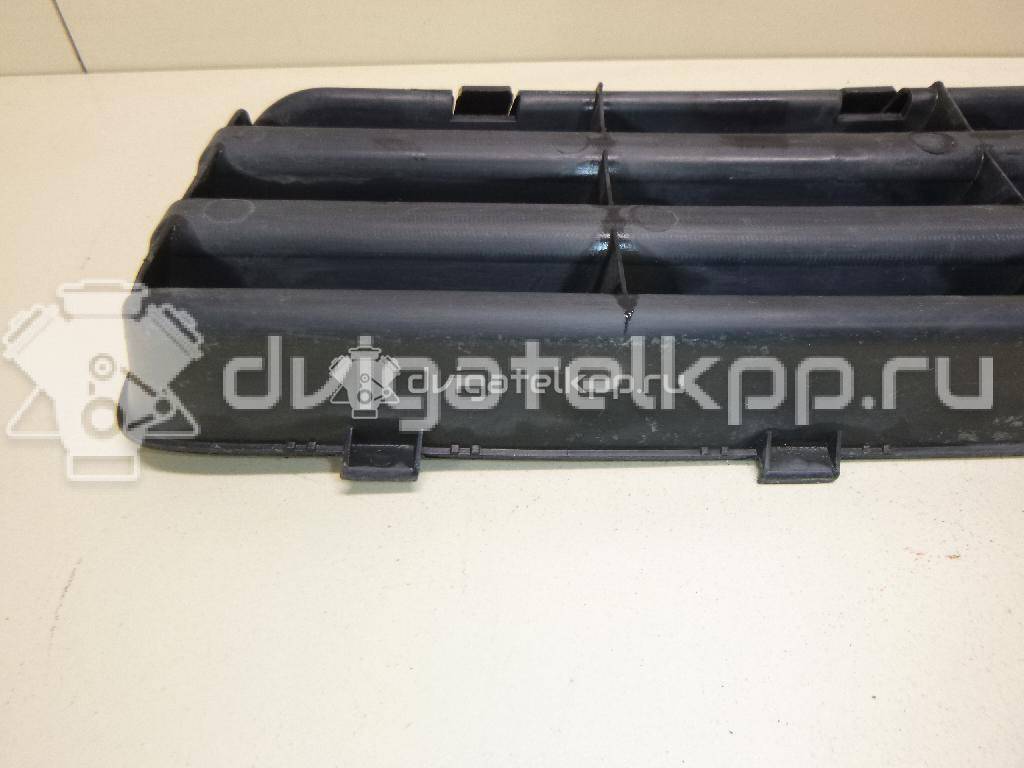 Фото Решетка в бампер правая  1U0807368B для Skoda Octavia {forloop.counter}}
