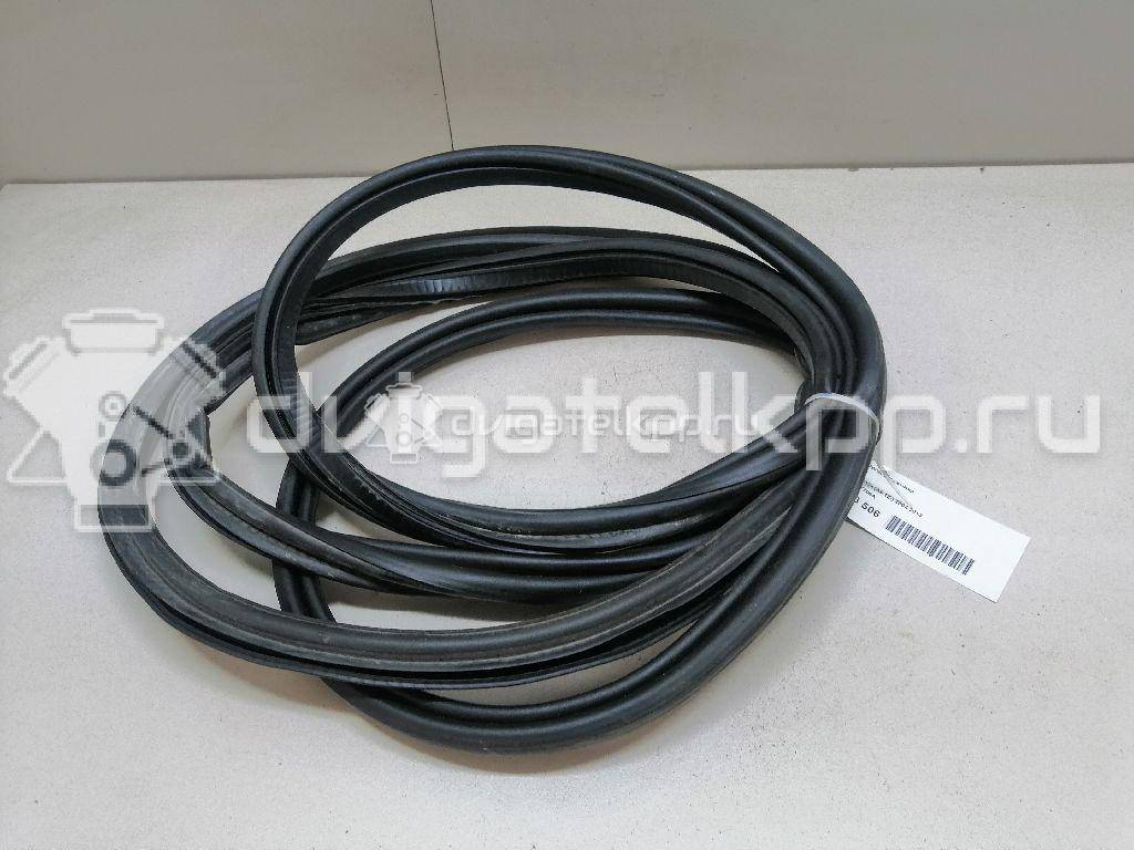 Фото Уплотнитель багажника  1Z5827705A для skoda Octavia (A5 1Z-) {forloop.counter}}