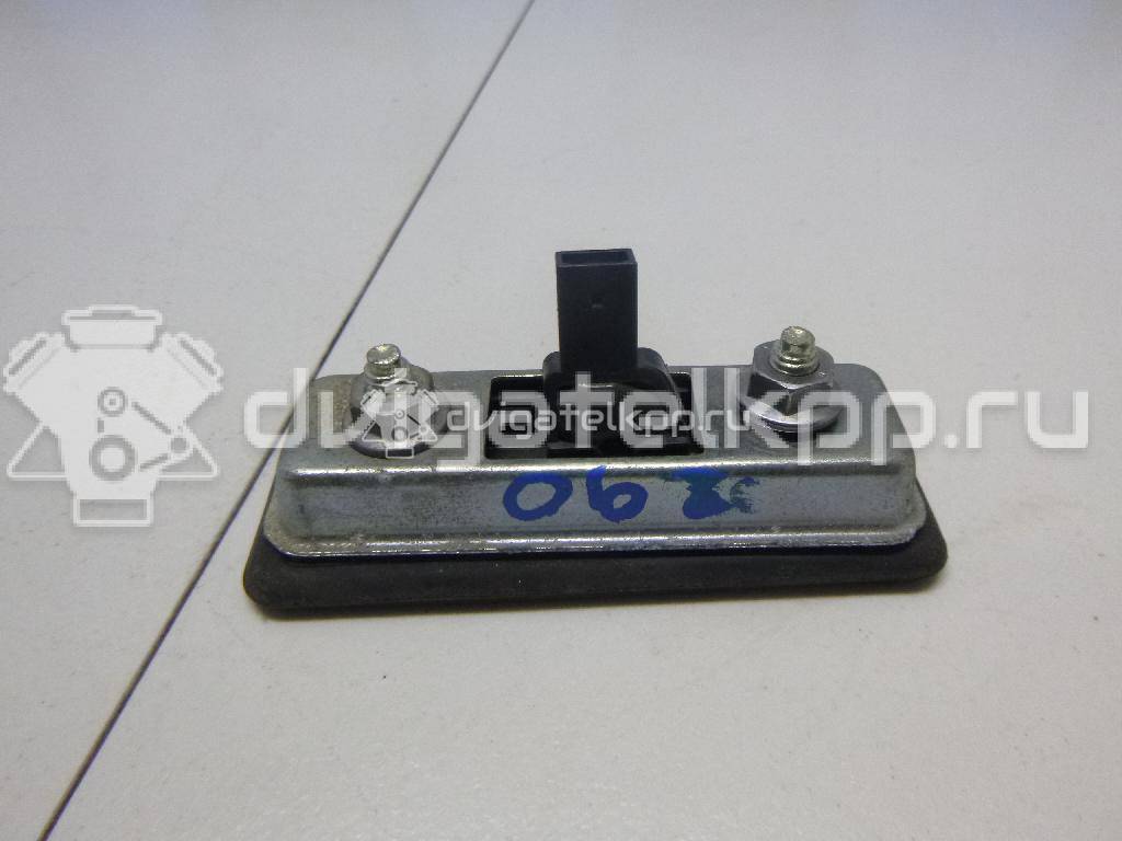 Фото Кнопка открывания багажника  1Z0827574C для Skoda Octavia / Octaviaii 1Z3 {forloop.counter}}