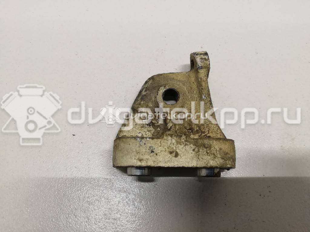 Фото Кронштейн генератора для двигателя M13A для Subaru / Suzuki / Chevrolet 82-94 л.с 16V 1.3 л бензин 1157079J01 {forloop.counter}}