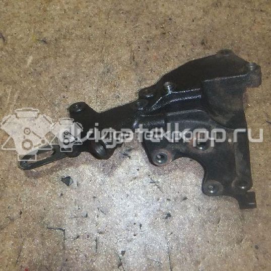 Фото Кронштейн генератора для двигателя J20A для Maruti Suzuki / Suzuki / Chevrolet / Geo / Maruti 120-129 л.с 16V 2.0 л бензин 1156080J00