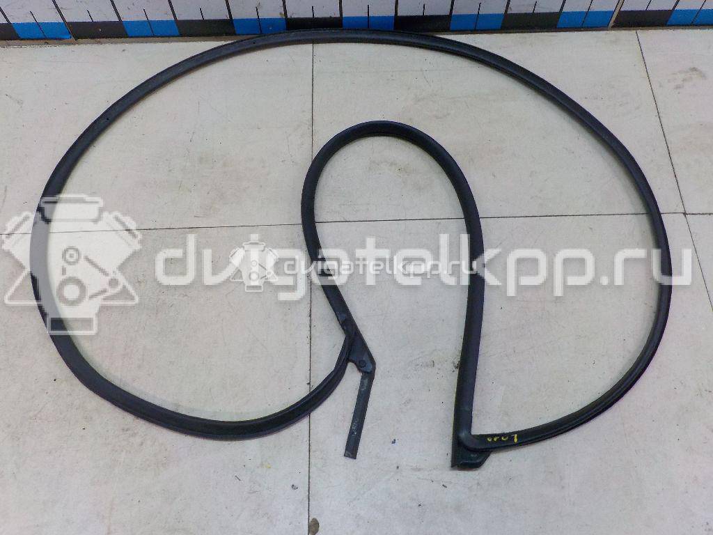 Фото Уплотнитель стекла двери  7237134001 для ssang yong Actyon New/Korando C {forloop.counter}}