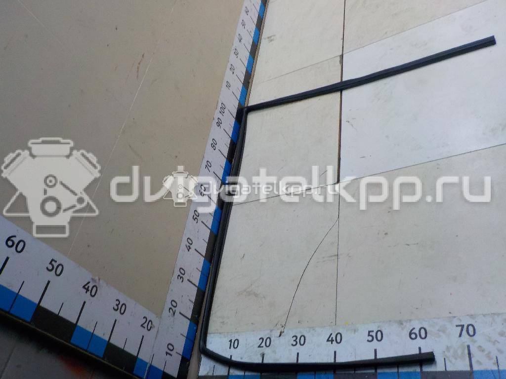Фото Уплотнитель стекла двери  7238134001 для ssang yong Actyon New/Korando C {forloop.counter}}