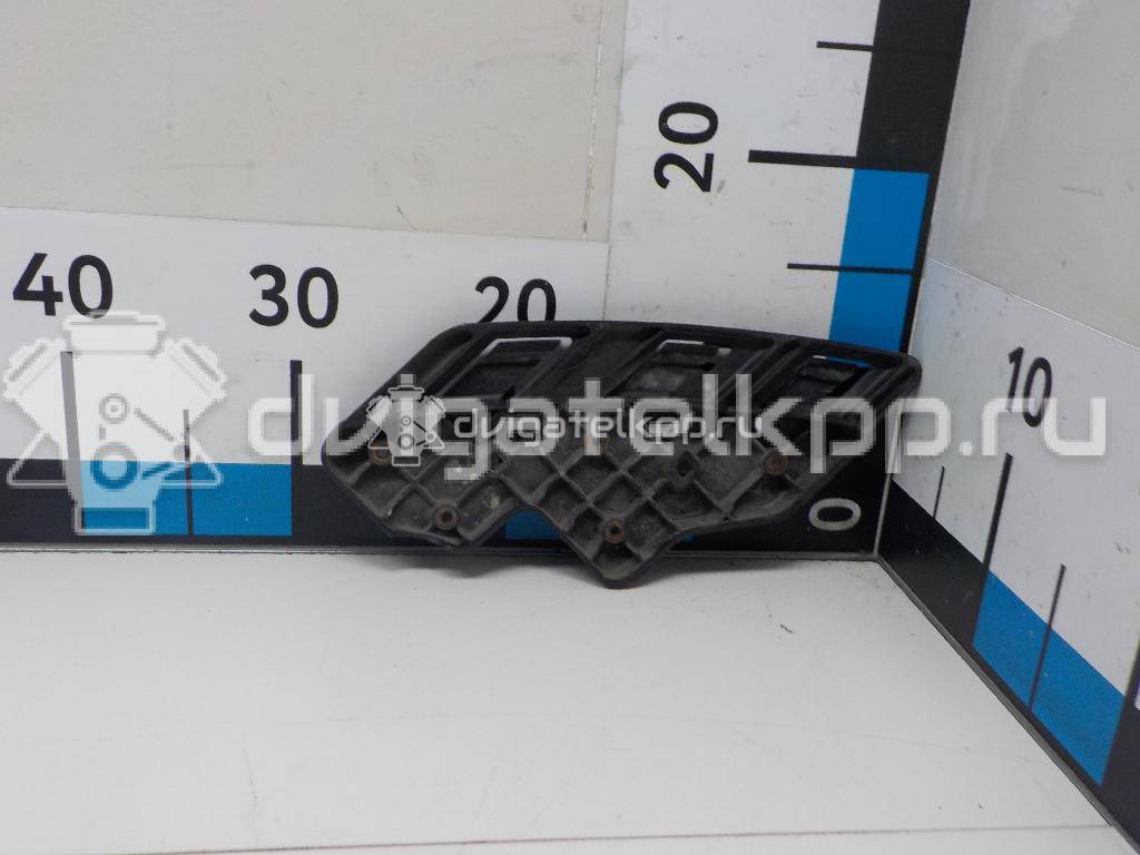 Фото Кронштейн фар правый  8310634090 для ssang yong Actyon New/Korando C {forloop.counter}}