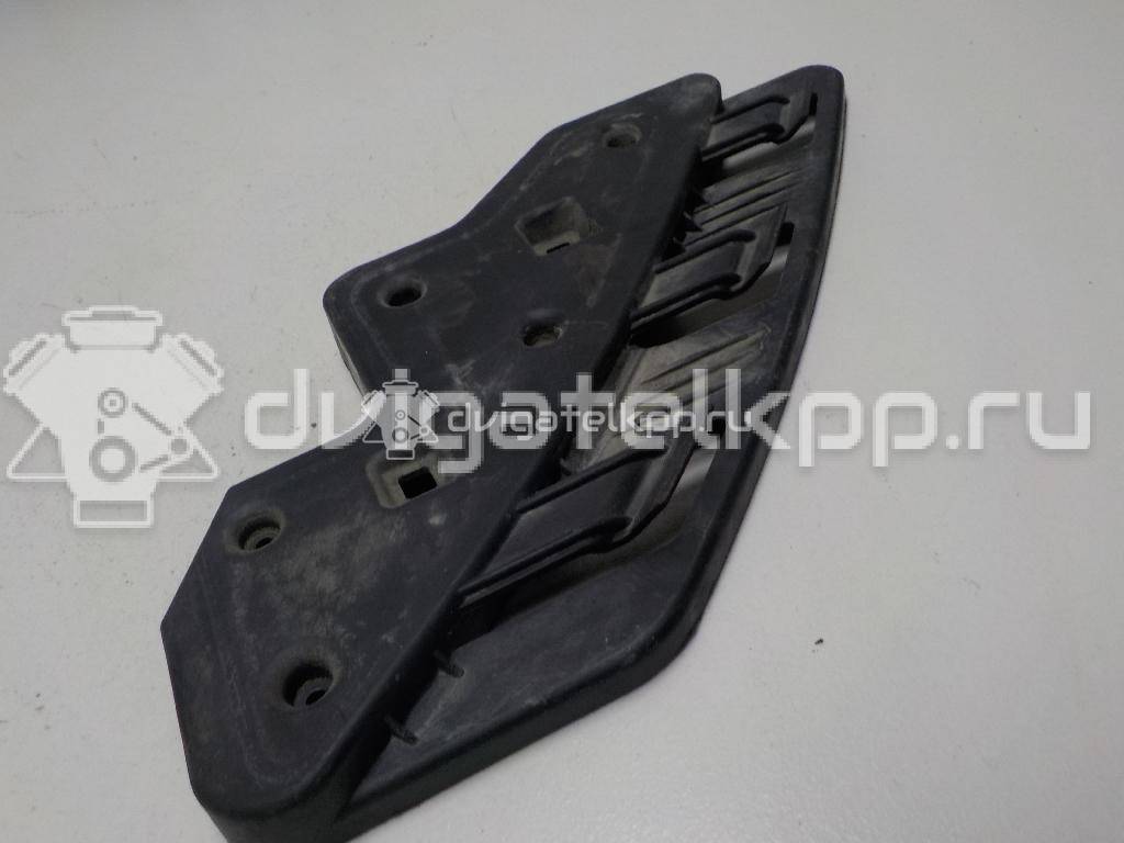 Фото Кронштейн фар правый  8310634090 для ssang yong Actyon New/Korando C {forloop.counter}}