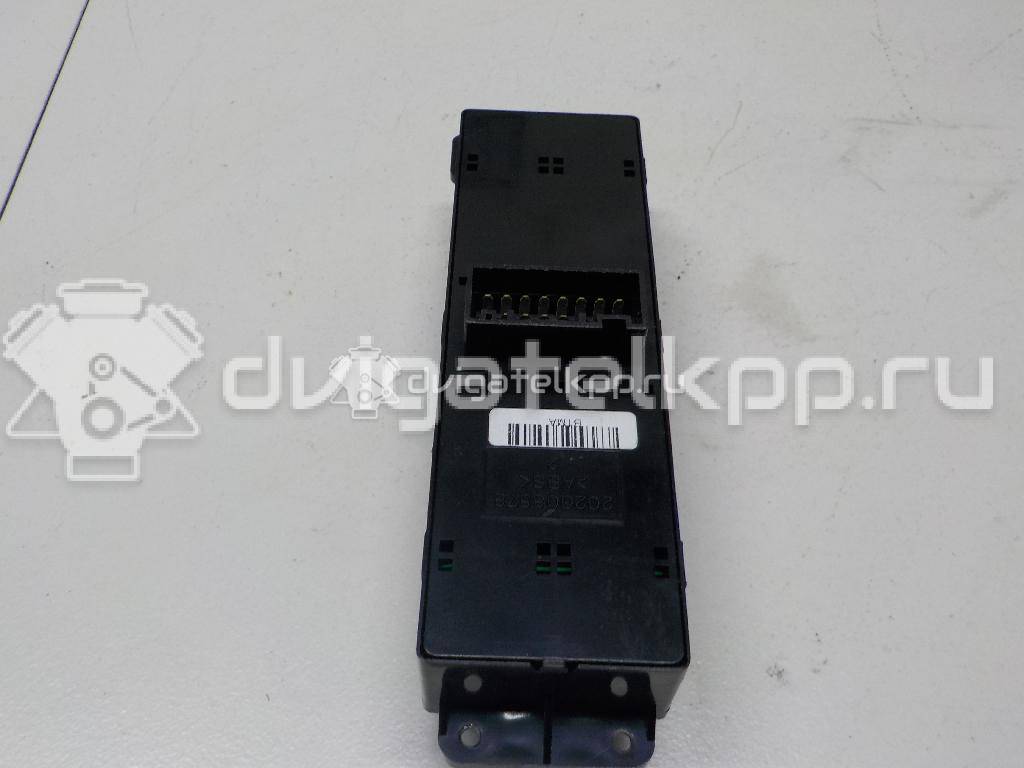 Фото Блок управления стеклоподъемниками  8581134000HDX для ssang yong Actyon New/Korando C {forloop.counter}}