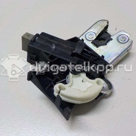 Фото Замок багажника  4F5827505D для Volkswagen Passat / Cc / Eos 1F7, 1F8 / Jetta