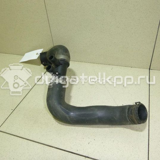 Фото Патрубок радиатора  1K0121156CE для Volkswagen Scirocco / Touran / Eos 1F7, 1F8 / Golf / Beetle