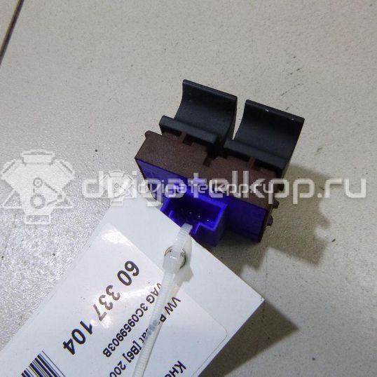 Фото Кнопка открывания багажника  3C0959903B для Volkswagen Passat / Cc / Eos 1F7, 1F8 / Jetta