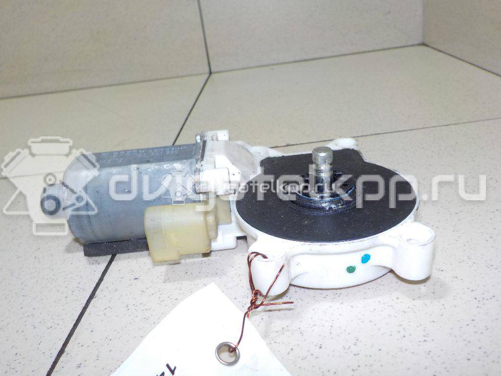 Фото Моторчик стеклоподъемника  5Z0959801B для Volkswagen Fox 5Z1, 5Z3 {forloop.counter}}