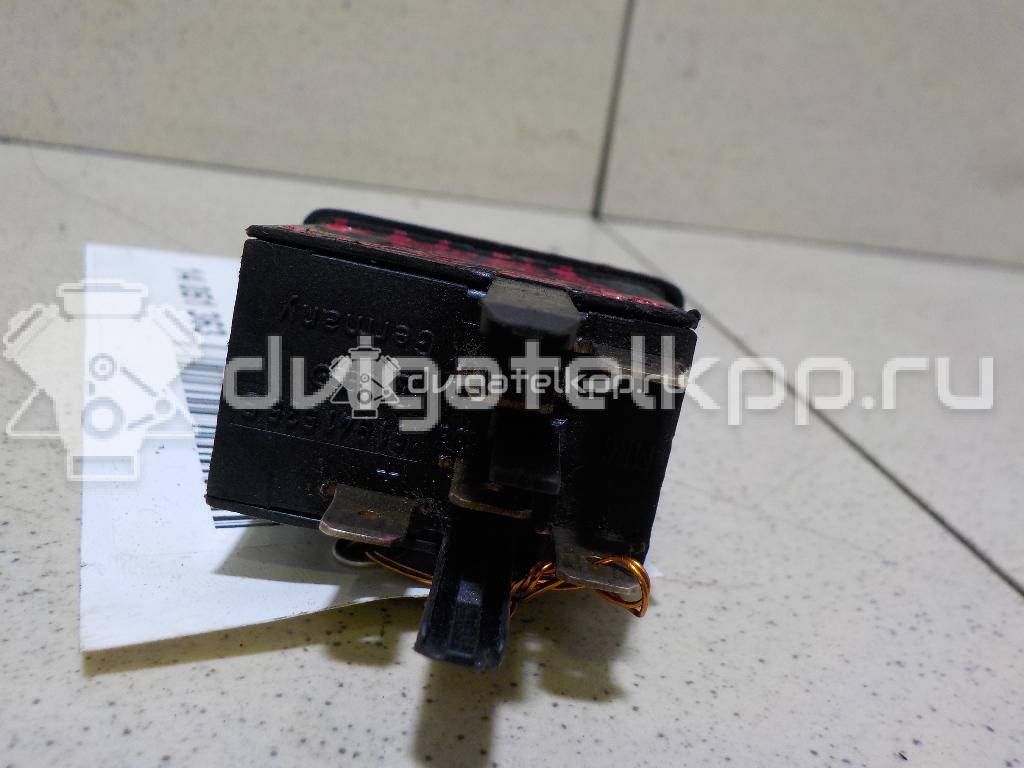 Фото Кнопка противотуманки  191941535B для Volkswagen Vento 1H2 / Jetta / Golf {forloop.counter}}