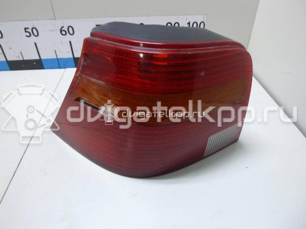 Фото Фонарь задний правый  1J6945096R для Volkswagen Golf {forloop.counter}}