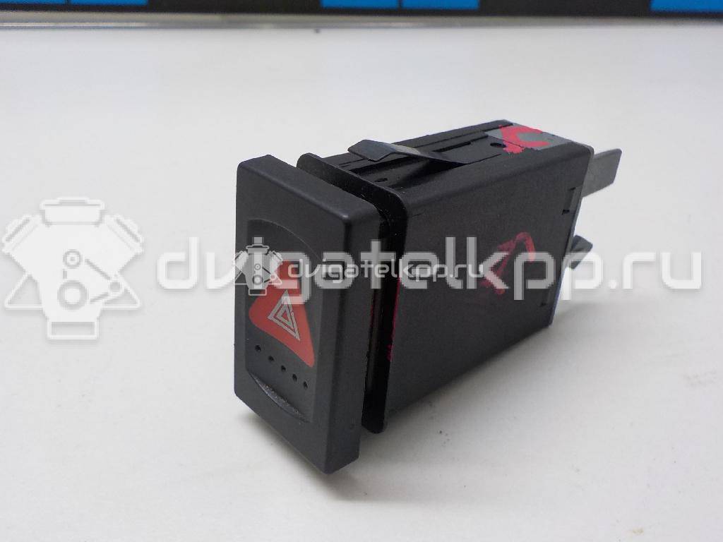 Фото Кнопка аварийной сигнализации  1J0953235J для Volkswagen Bora / Golf {forloop.counter}}