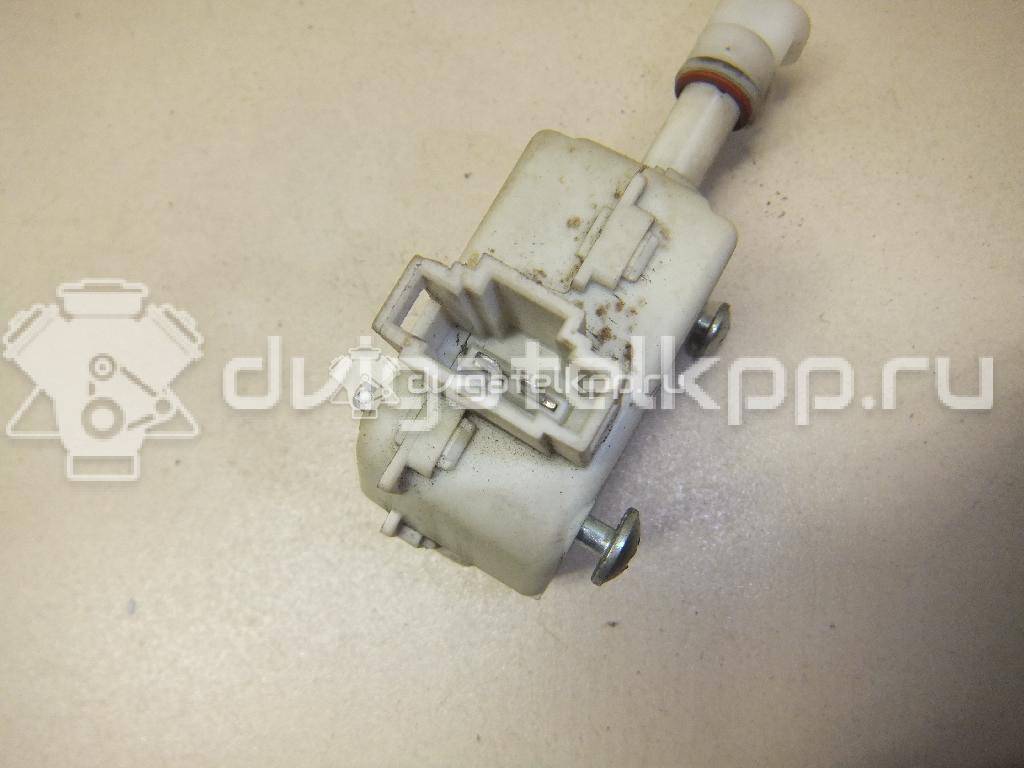 Фото Активатор замка крышки бензобака  1J0810773B для Volkswagen Passat / Cc / Jetta / Golf {forloop.counter}}