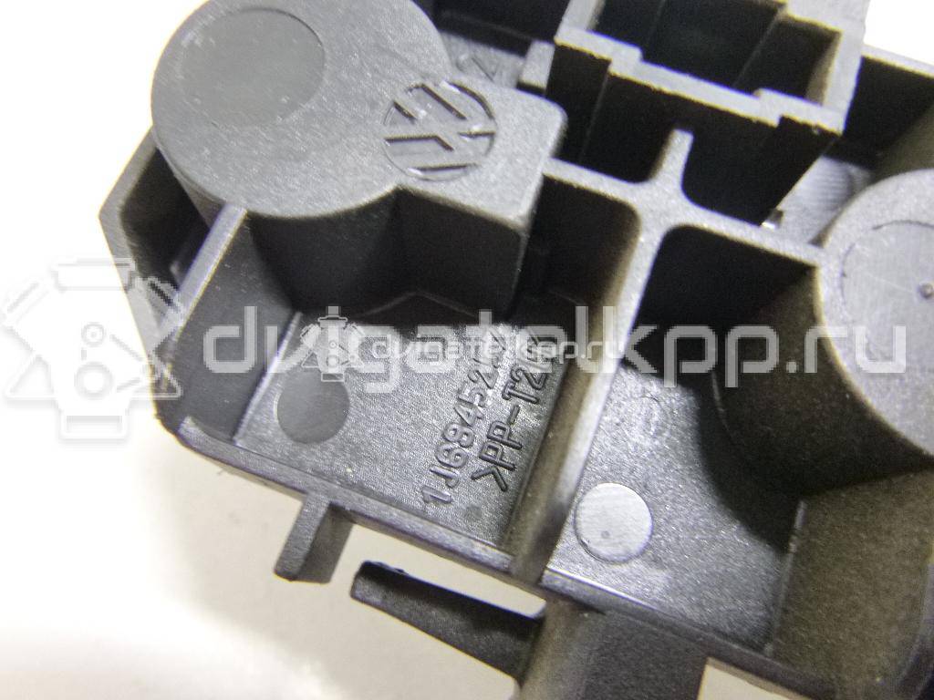 Фото Плата заднего фонаря  1J6945257 для Volkswagen Golf {forloop.counter}}