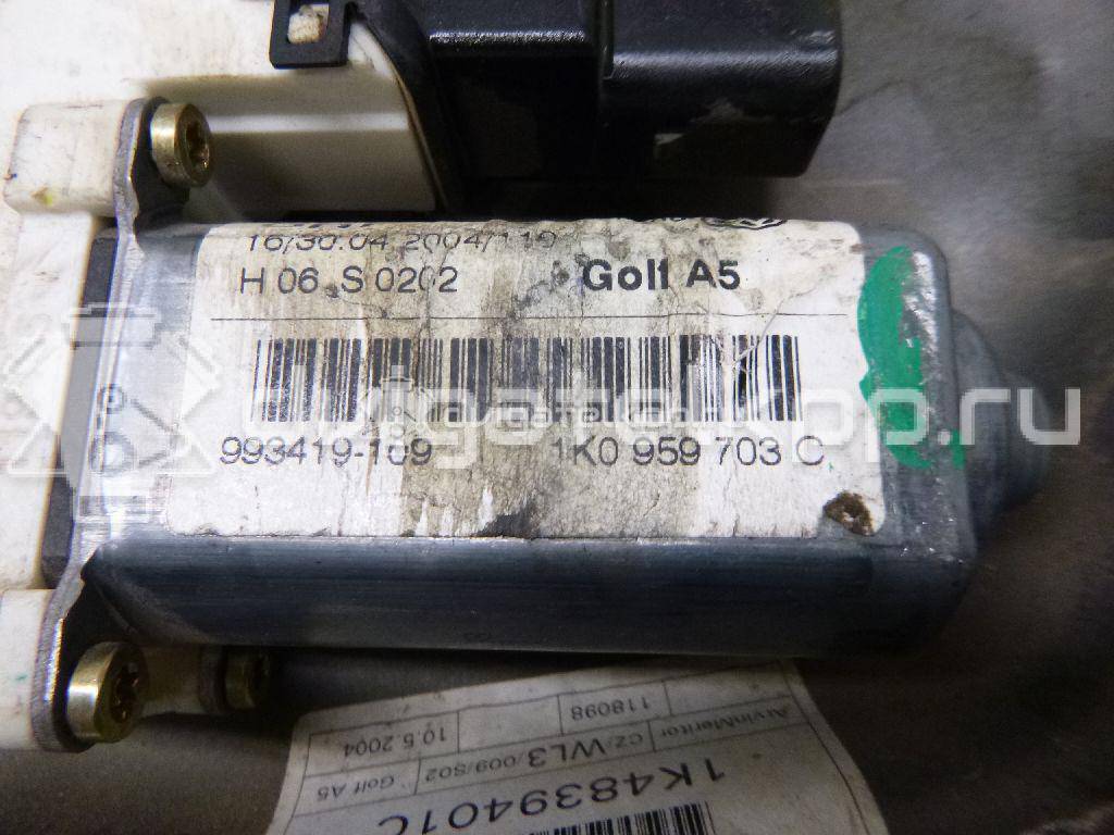 Фото Стеклоподъемник электр. задний левый  1K4839461A для Volkswagen Jetta / Golf {forloop.counter}}