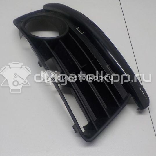 Фото Решетка в бампер правая  1K0853666 для Volkswagen Jetta / Golf