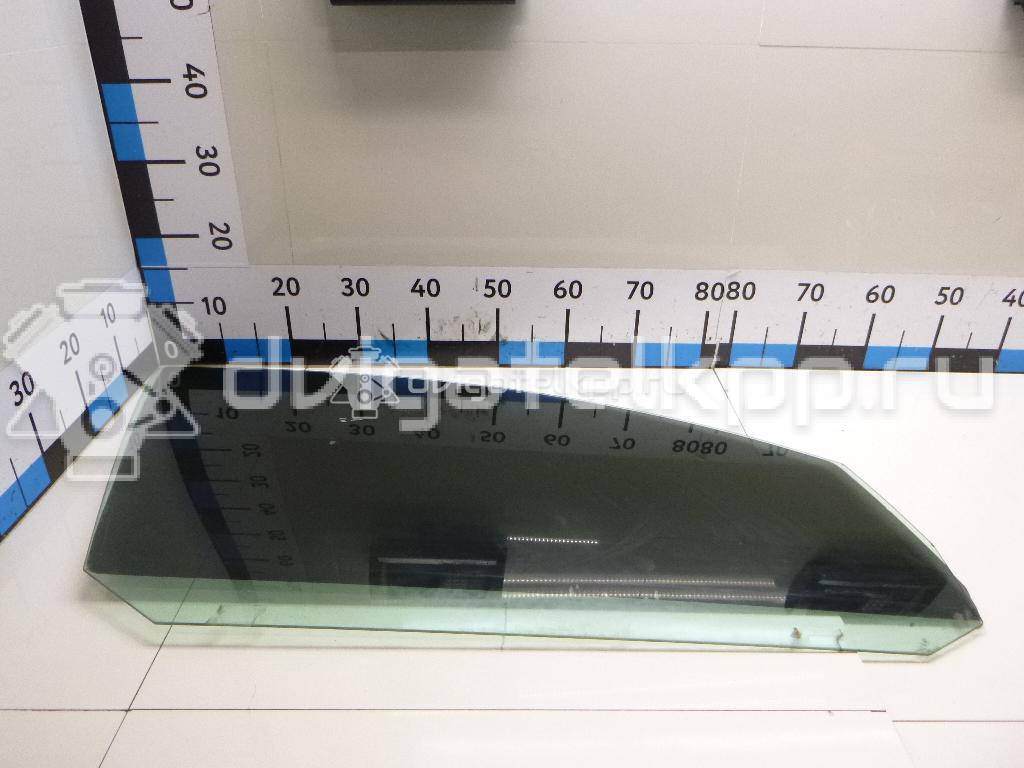 Фото Стекло двери передней правой  1K4845202B для Volkswagen Golf {forloop.counter}}