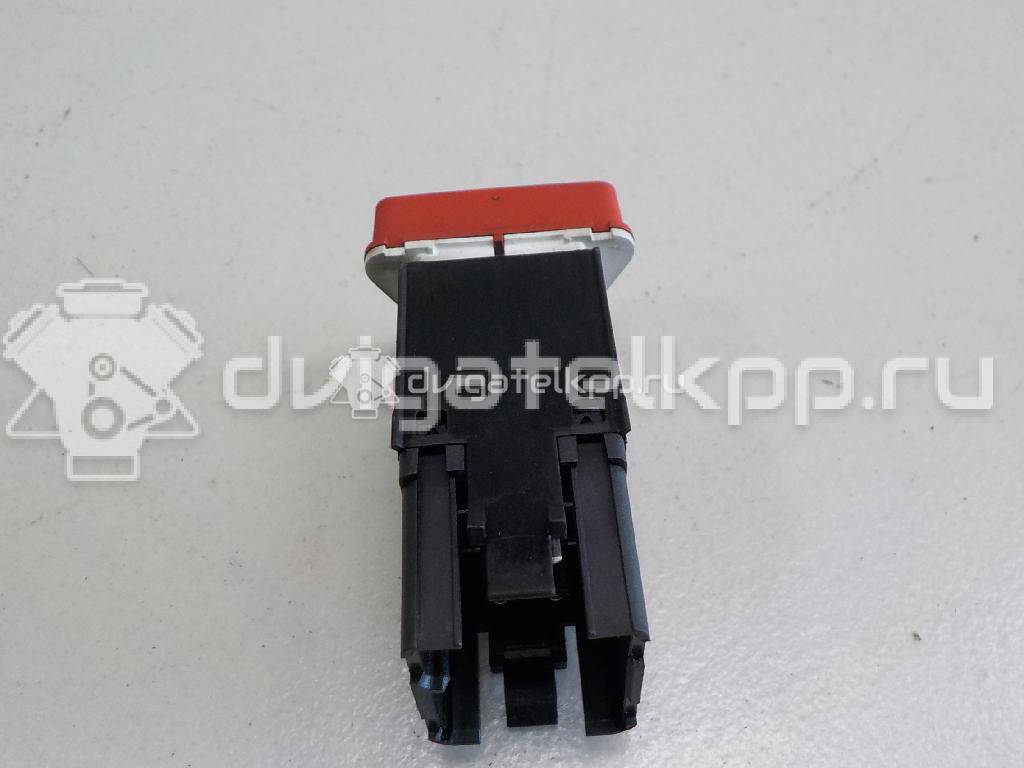 Фото Кнопка аварийной сигнализации  1K0953509A для Volkswagen Jetta / Golf {forloop.counter}}