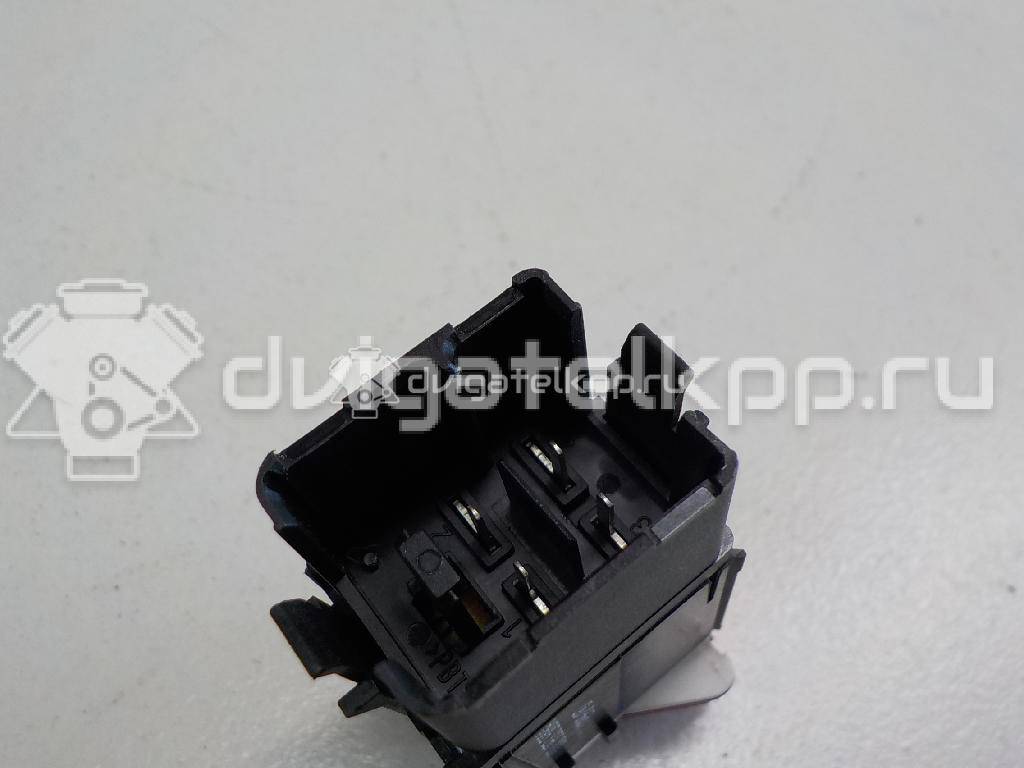 Фото Кнопка аварийной сигнализации  1K0953509A для Volkswagen Jetta / Golf {forloop.counter}}