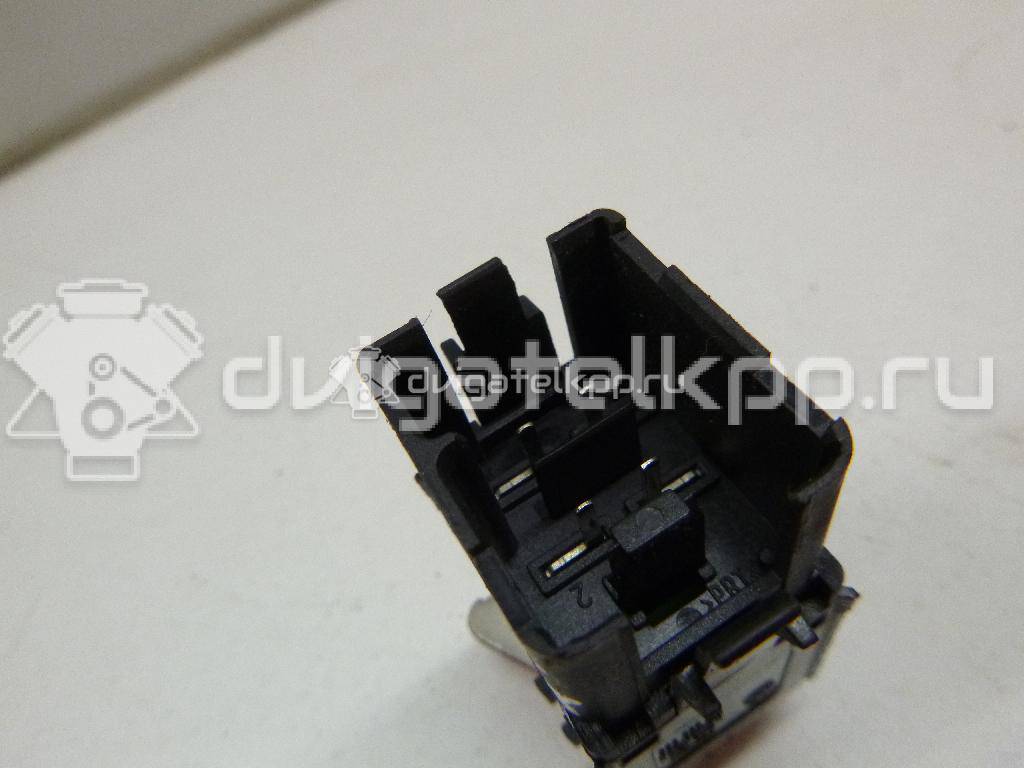 Фото Кнопка аварийной сигнализации  1K0953509A для Volkswagen Jetta / Golf {forloop.counter}}