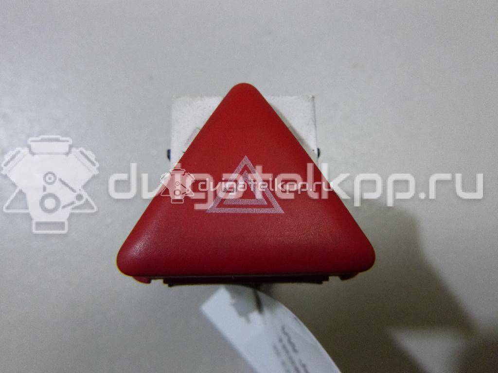 Фото Кнопка аварийной сигнализации  1K0953509A для Volkswagen Jetta / Golf {forloop.counter}}