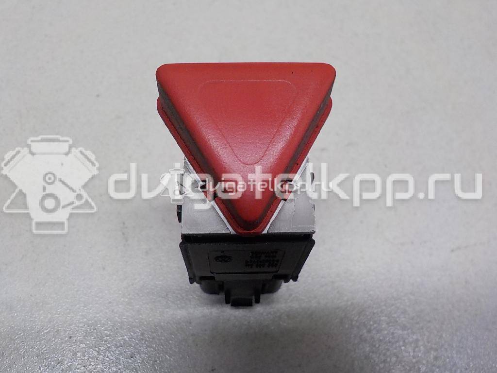 Фото Кнопка аварийной сигнализации  1K0953509A для Volkswagen Jetta / Golf {forloop.counter}}