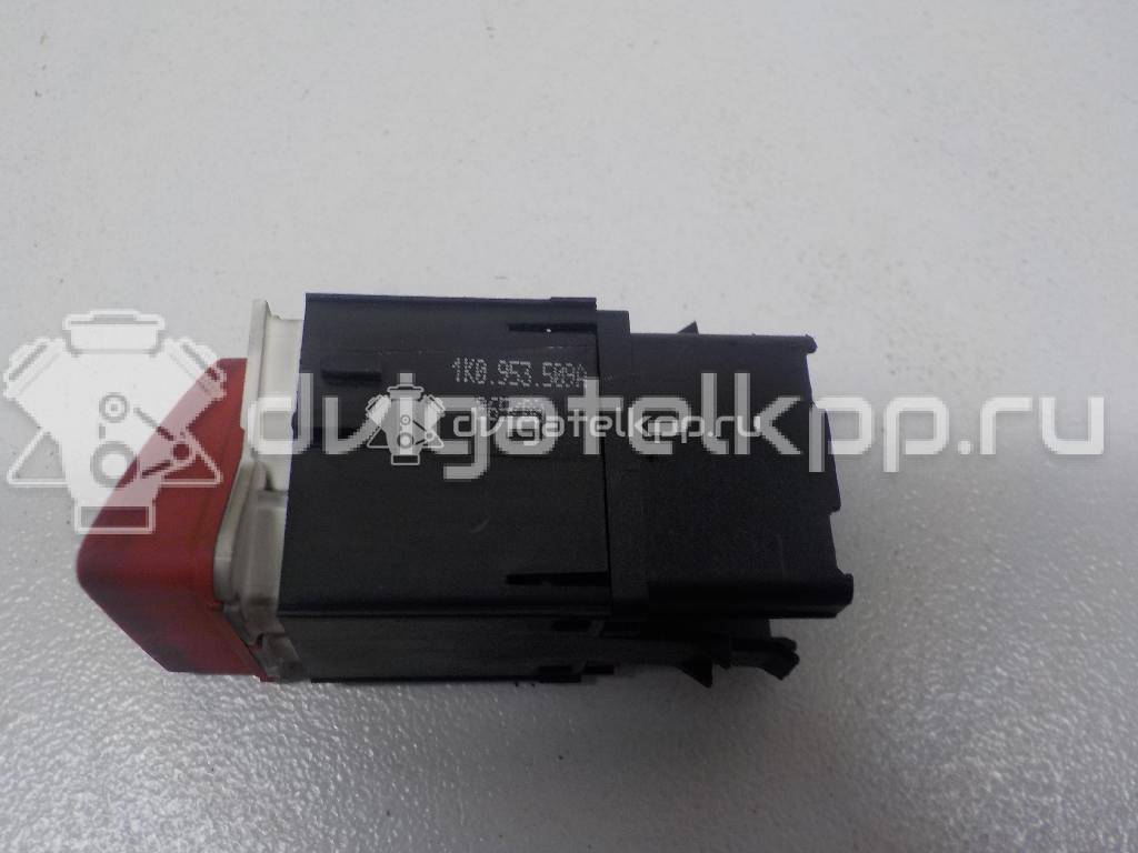 Фото Кнопка аварийной сигнализации  1K0953509A для Volkswagen Jetta / Golf {forloop.counter}}