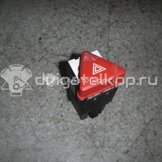 Фото Кнопка аварийной сигнализации  1K0953509A для Volkswagen Jetta / Golf