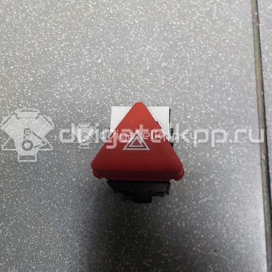 Фото Кнопка аварийной сигнализации  1K0953509A для Volkswagen Jetta / Golf