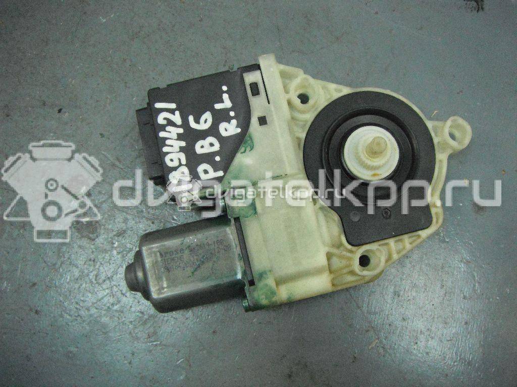 Фото Моторчик стеклоподъемника  1K0959703F для Volkswagen Golf {forloop.counter}}