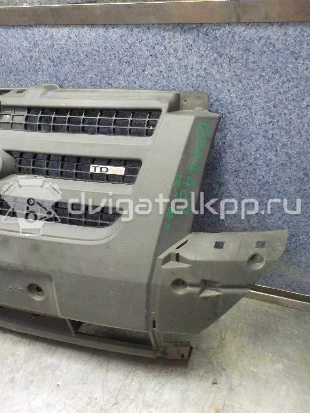Фото Бампер передний  1709130 для Ford Transit {forloop.counter}}