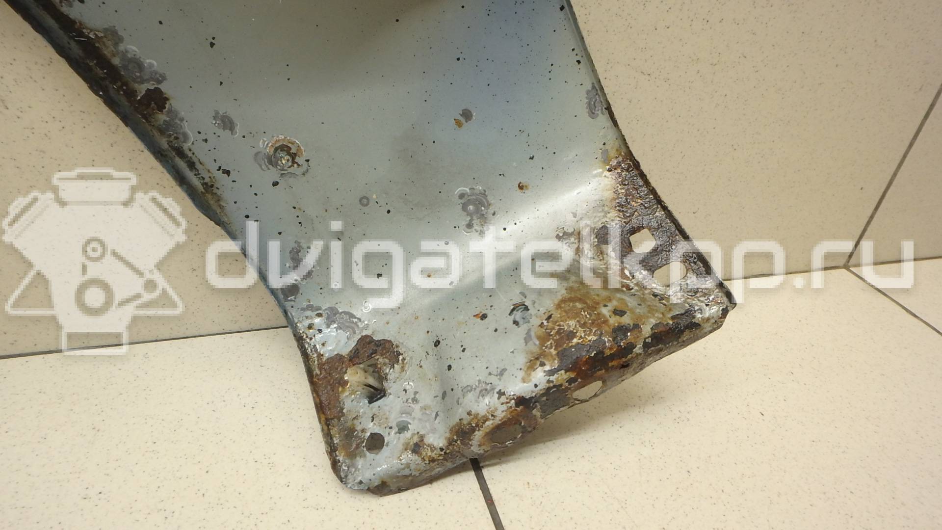 Фото Крыло переднее правое  1521596 для Ford Focus {forloop.counter}}