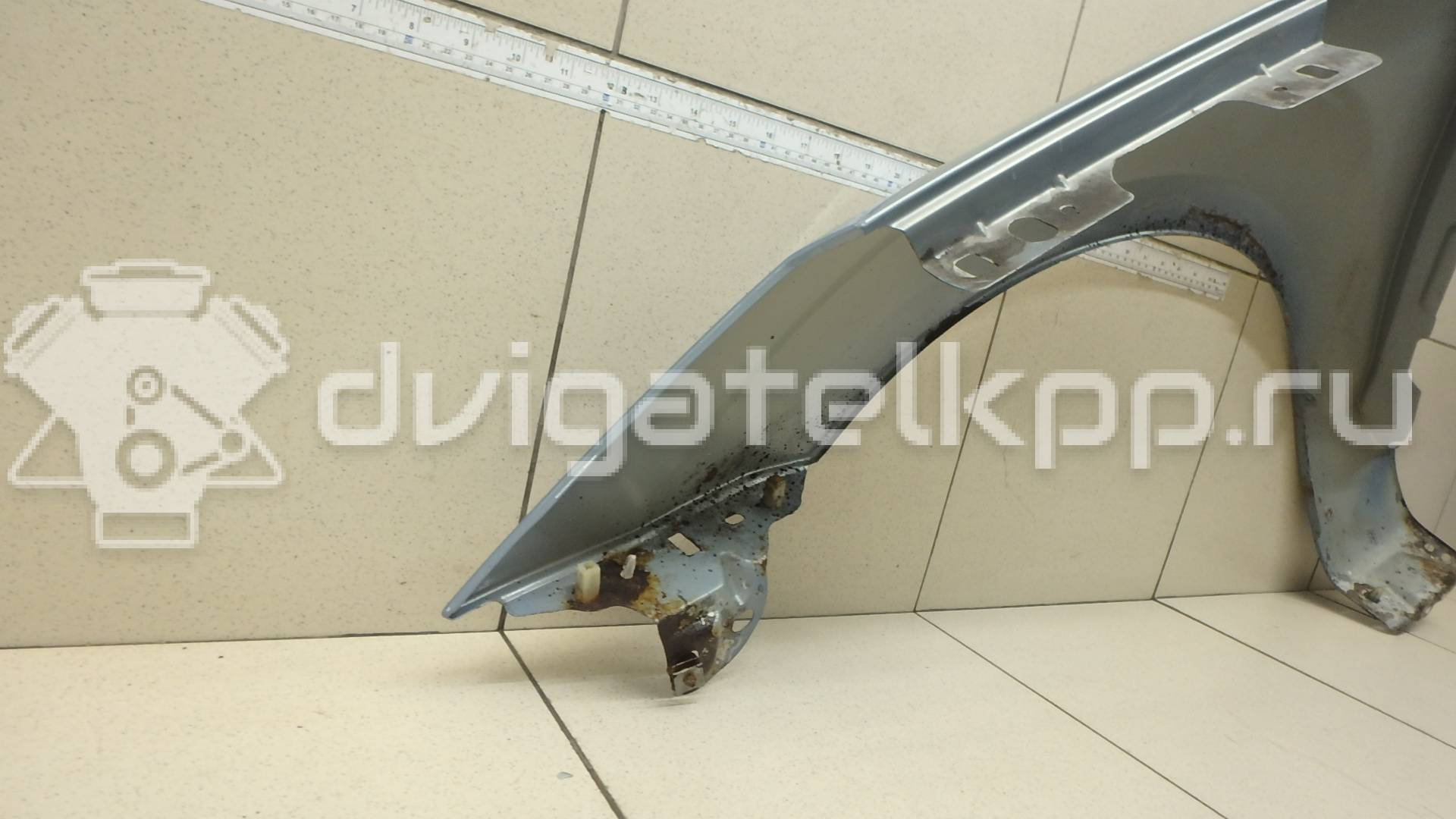 Фото Крыло переднее правое  1521596 для Ford Focus {forloop.counter}}