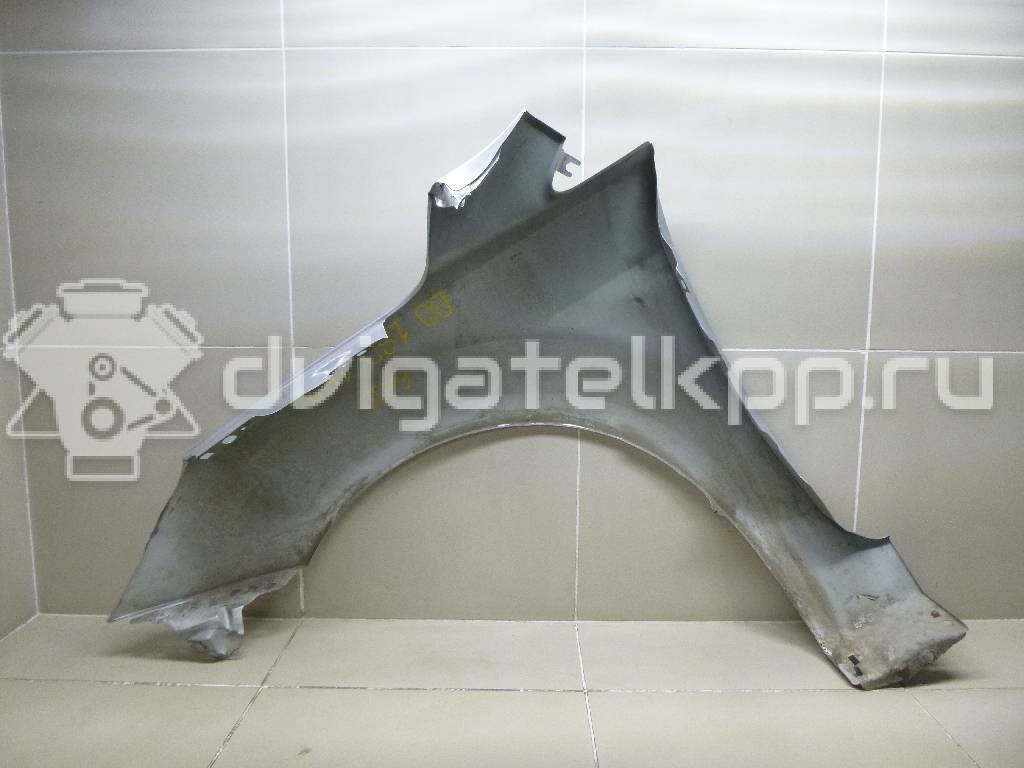 Фото Крыло переднее правое  1521596 для Ford Focus {forloop.counter}}