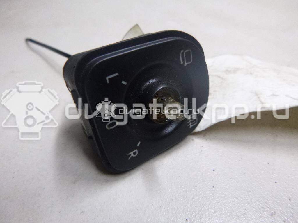 Фото Переключатель регулировки зеркала  5K0959565 для Volkswagen Tiguan / Touran / Cc / Sharan / Eos 1F7, 1F8 {forloop.counter}}