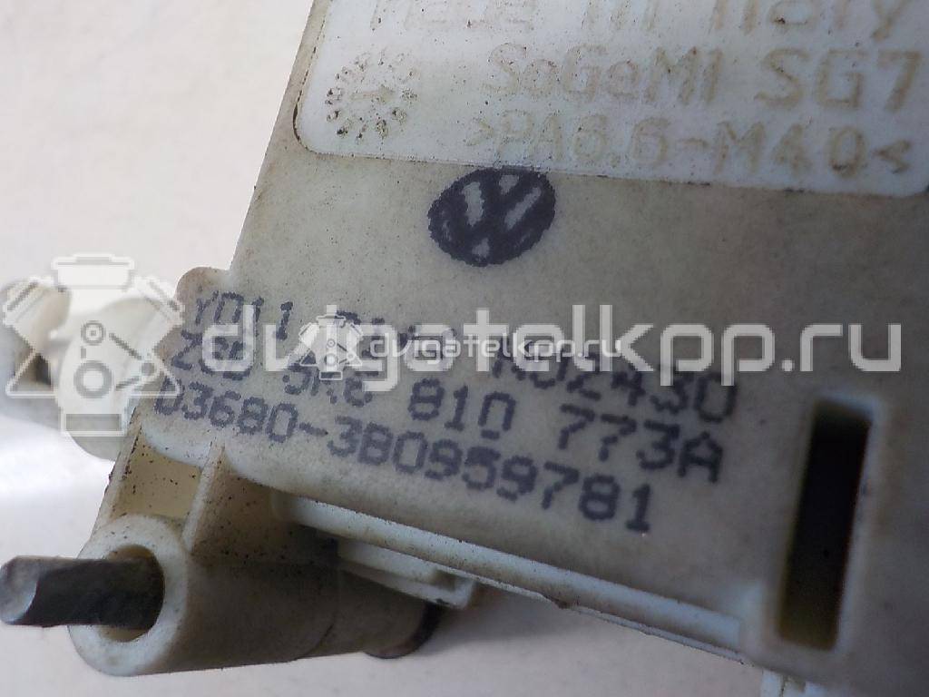 Фото Активатор замка крышки бензобака  5K6810773A для Volkswagen Passat / Lupo 6X1, 6E1 / Golf {forloop.counter}}