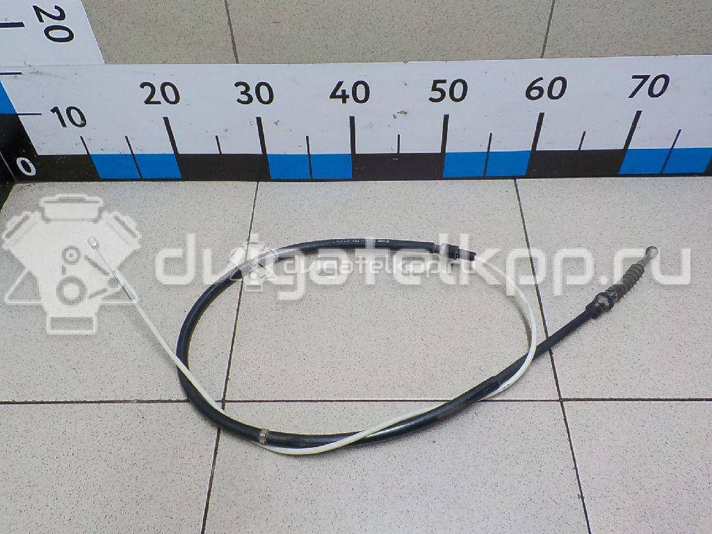 Фото Трос стояночного тормоза  5C0609721BC для Volkswagen Jetta {forloop.counter}}